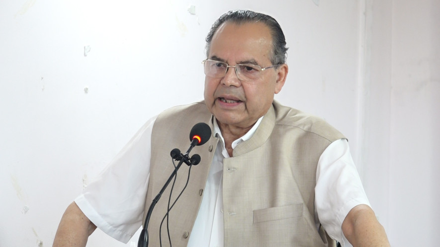 टाउका जोडेर र अंकमाल गरेर मात्र नेतृत्व चयन हुँदैन : झलनाथ खनाल